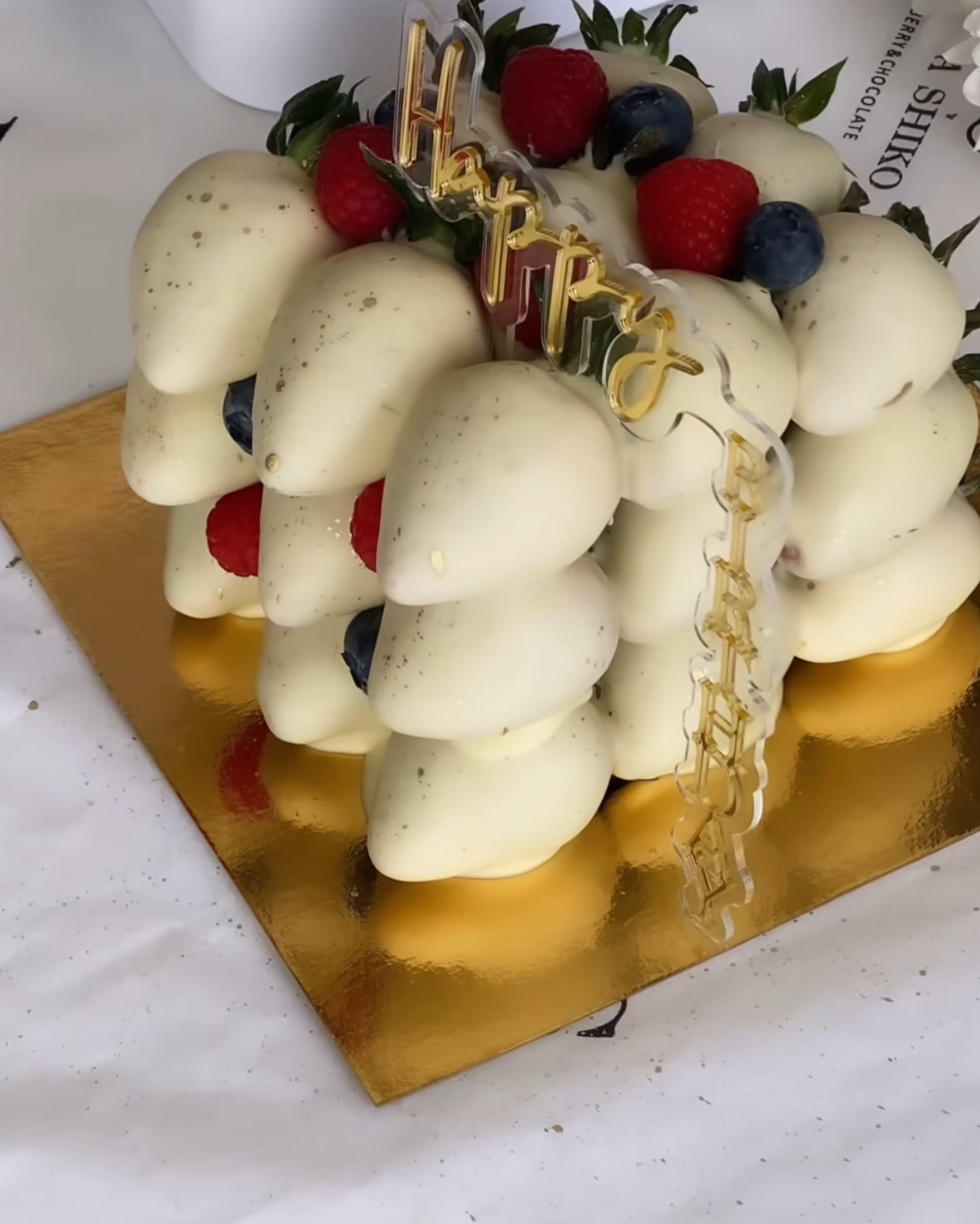 Tarta de Fresas bañadas en chocolate