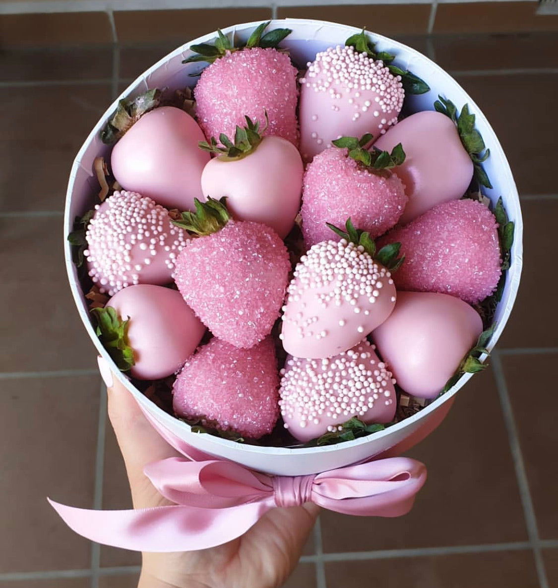 Caja de Fresas bañadas en chocolate | The Prestige Roses